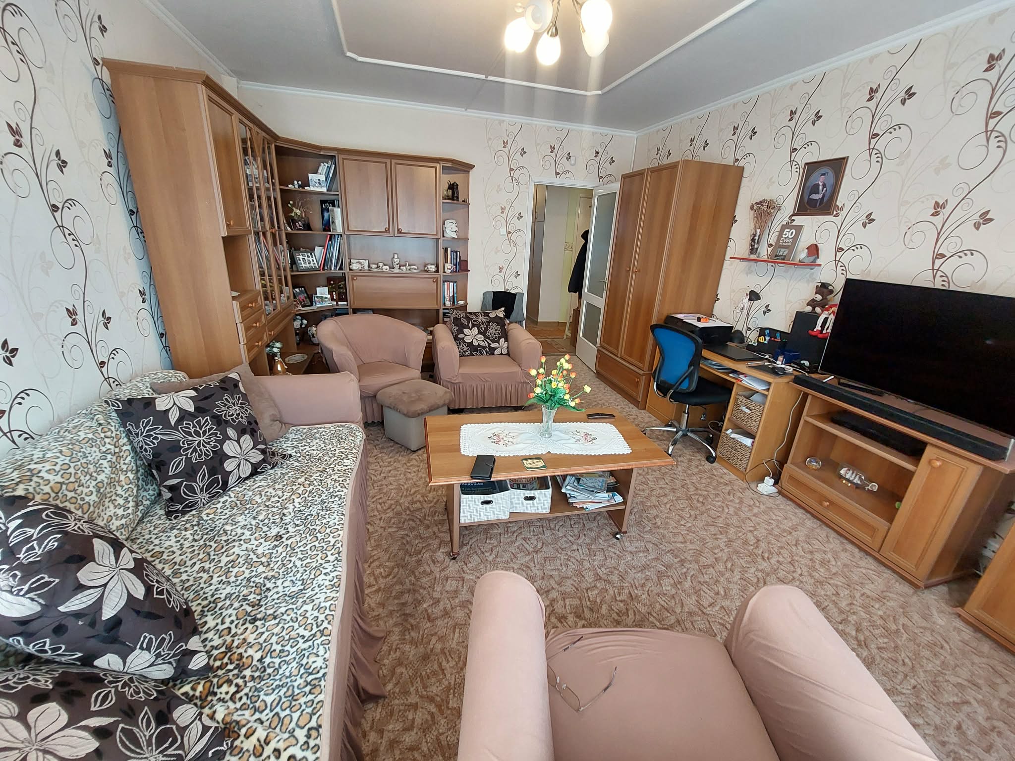 Felújított bevárosi lakás eladó