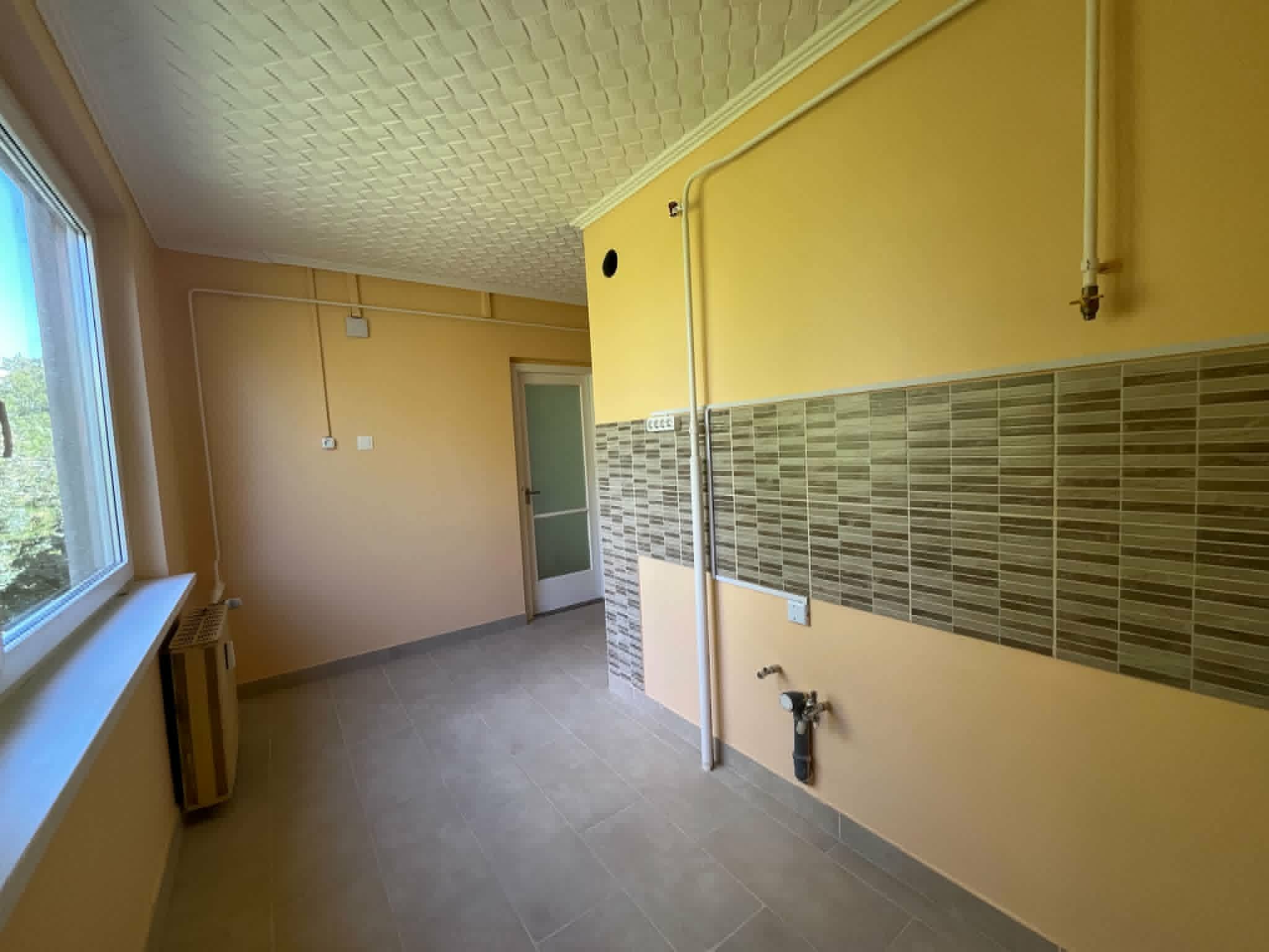Amikor a felújítás már megtörtént helyettünk… Önnek már csak költöznie kell!